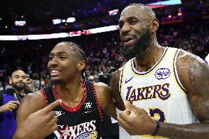 ESPN记者:76人三巨头联手追求詹姆斯 马克西处于领头位置!